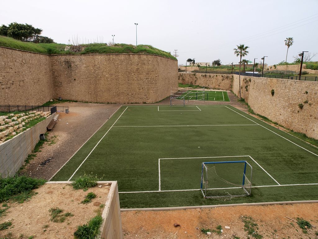 img00003.jpg
