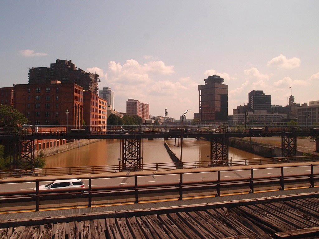 img00010.jpg