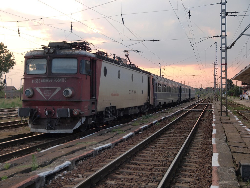 img00011.jpg