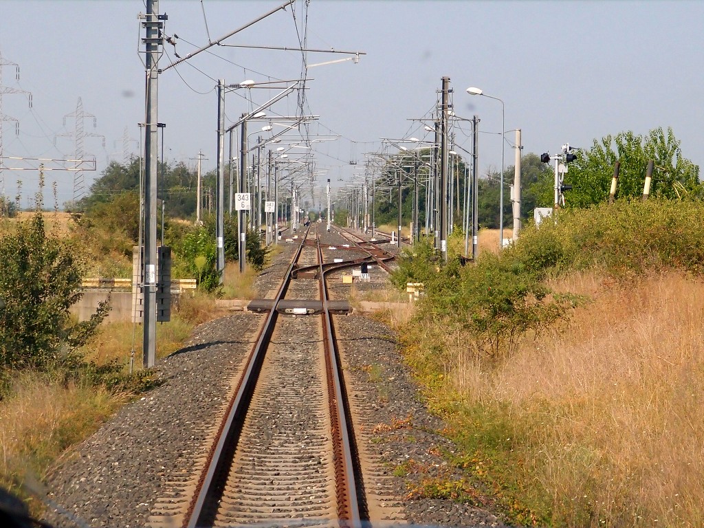 img00004.jpg