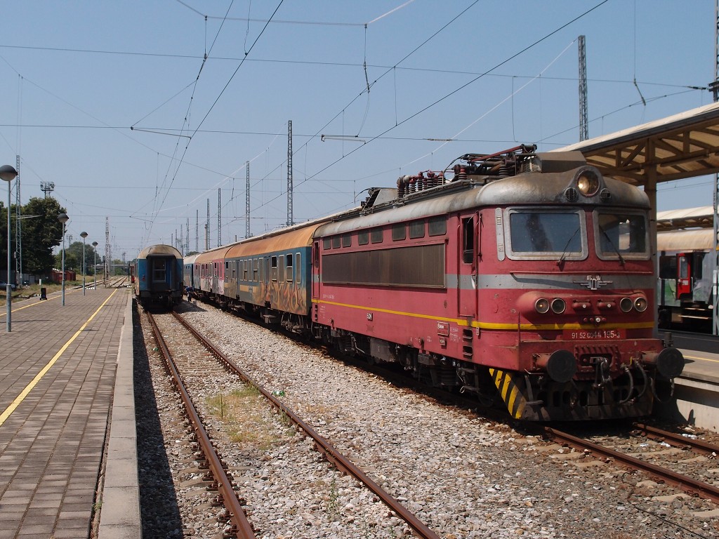 img00010.jpg