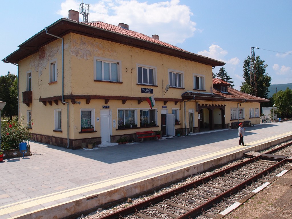 img00013.jpg