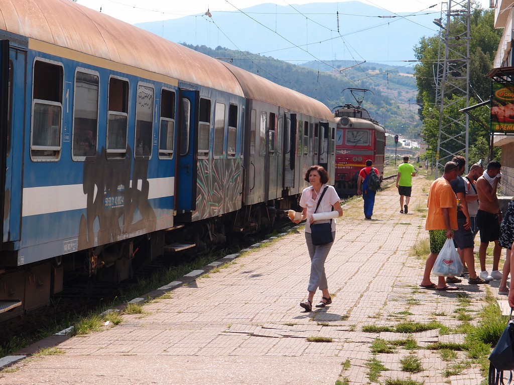 img00017.jpg
