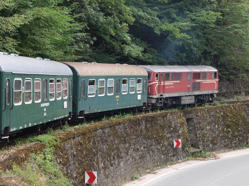 img00008.jpg
