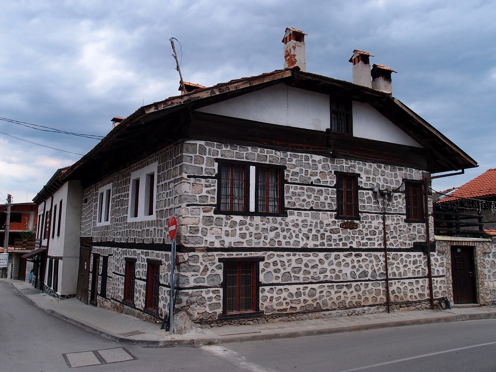 img00017.jpg