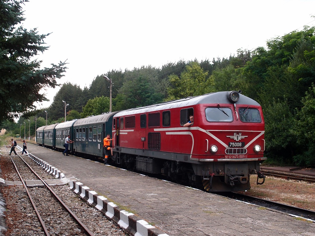 img00023.jpg