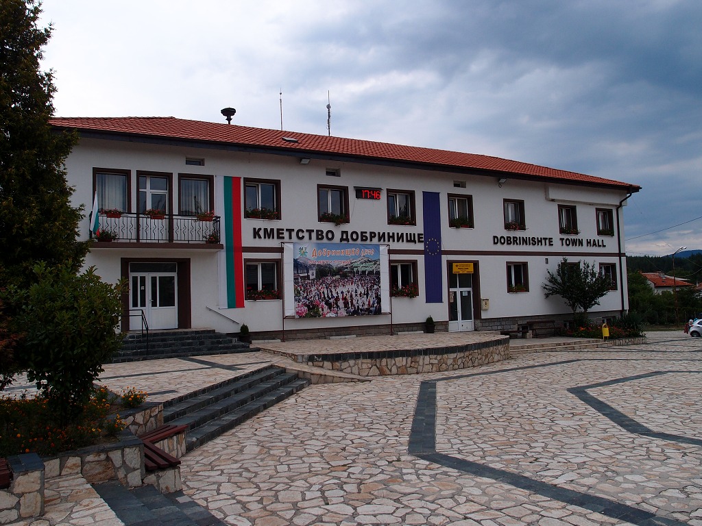 img00025.jpg