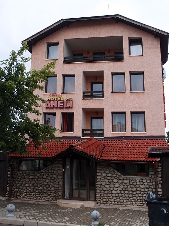 img00001.jpg
