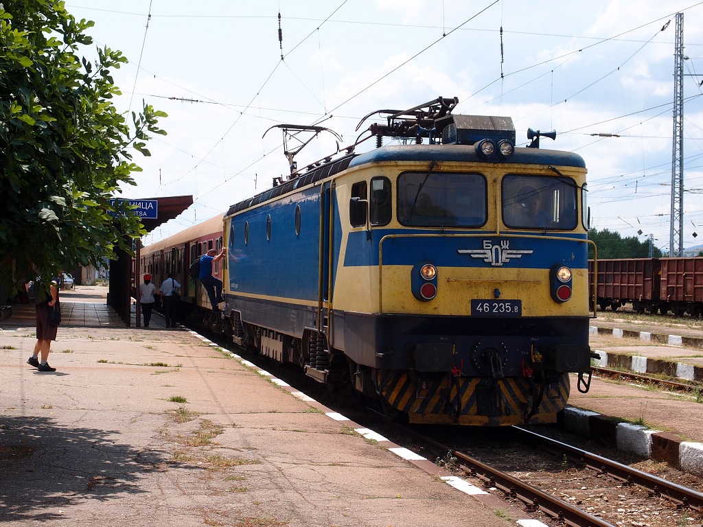 img00007.jpg