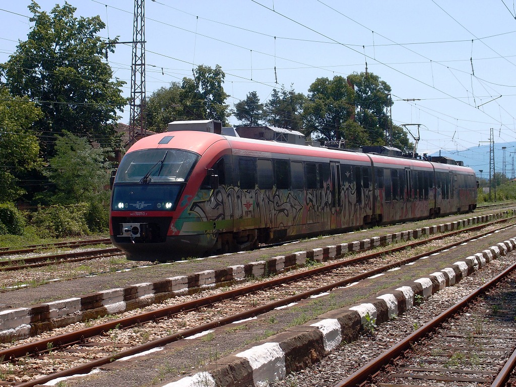 img00002.jpg