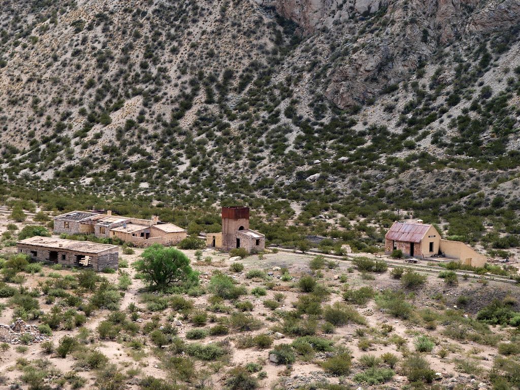 img00007.jpg
