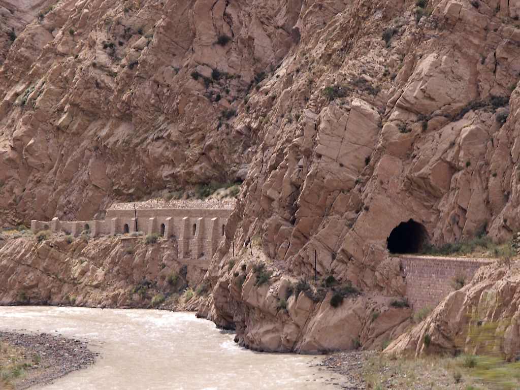 img00010.jpg