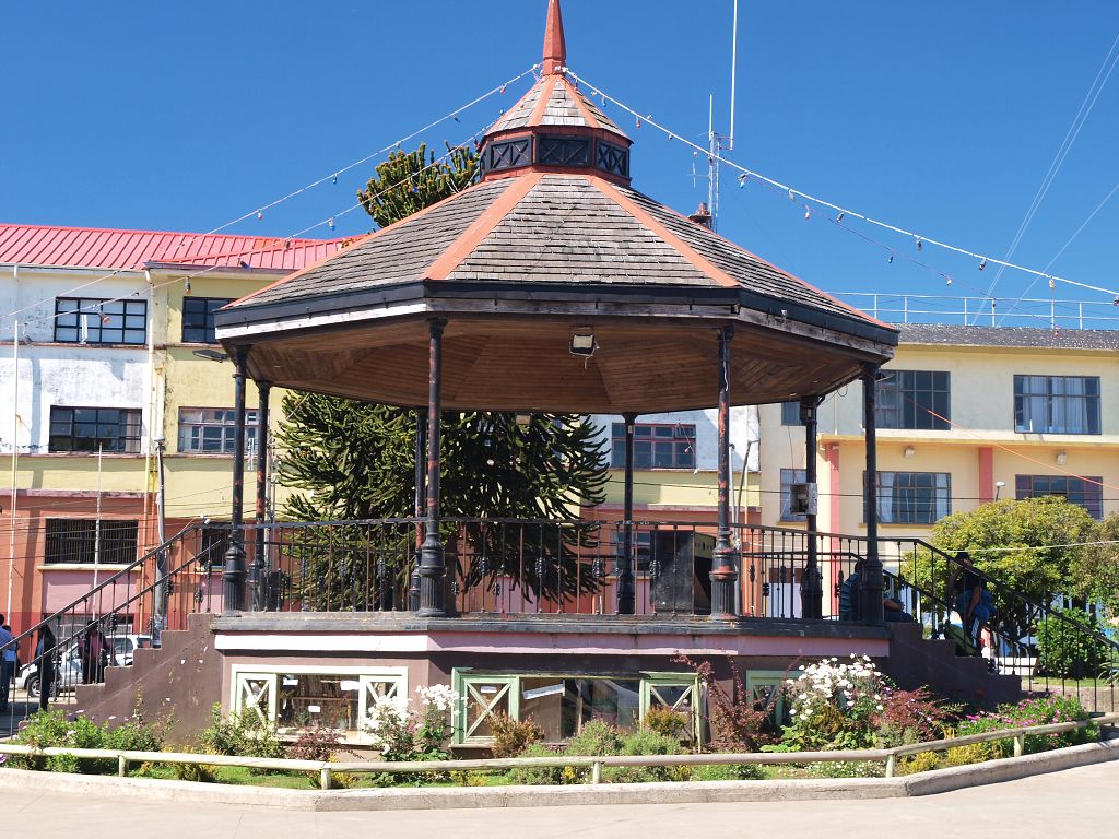 img00010.jpg