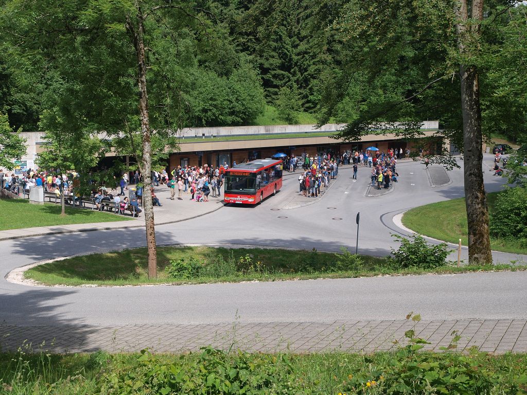 img00004.jpg