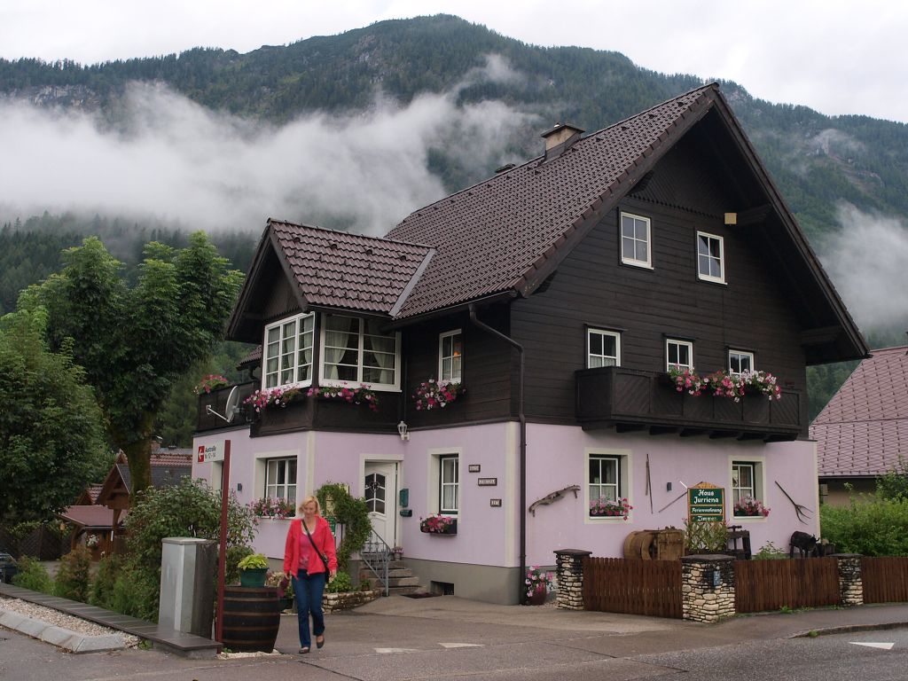 img00002.jpg