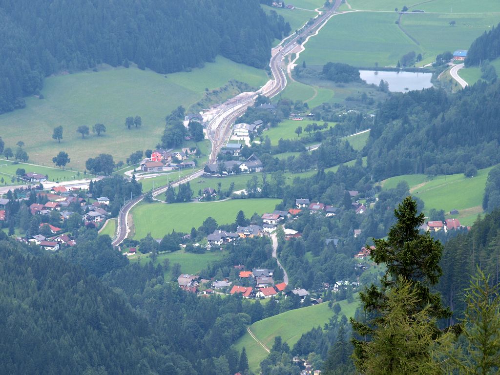 img00017.jpg