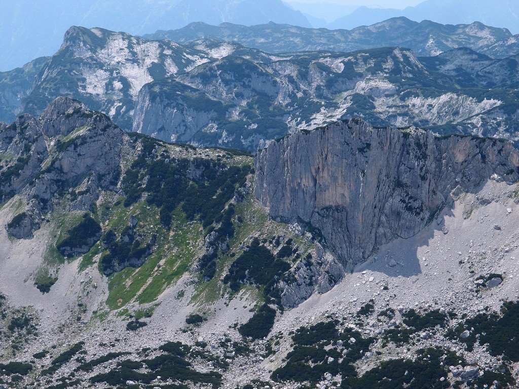 img00014.jpg