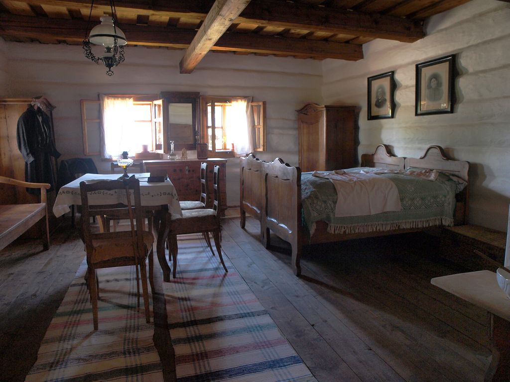img00008.jpg