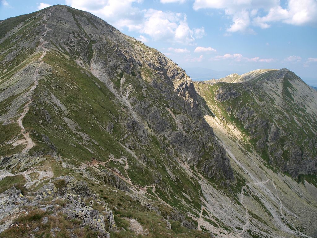 img00017.jpg