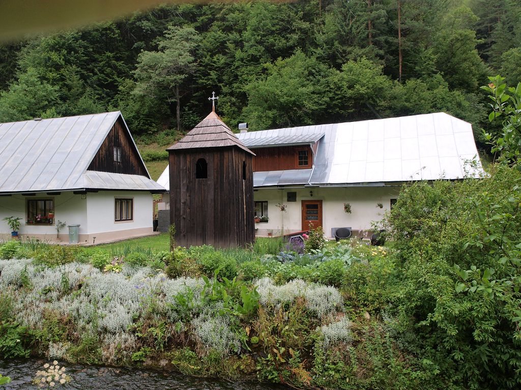 img00008.jpg