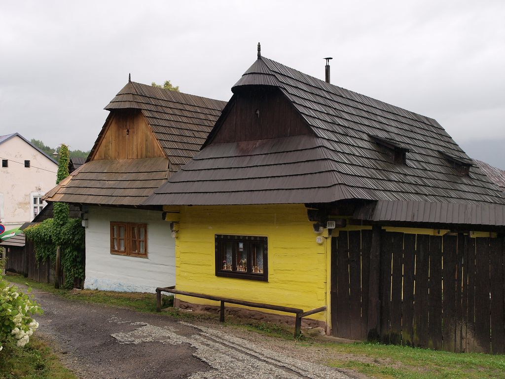 img00004.jpg