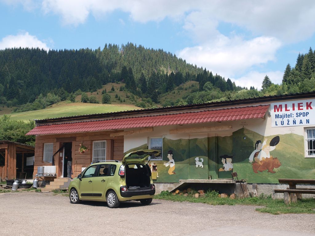 img00002.jpg