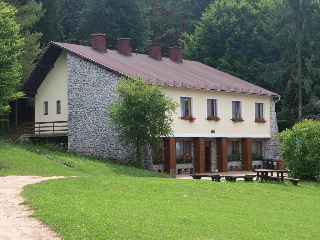 img00007.jpg