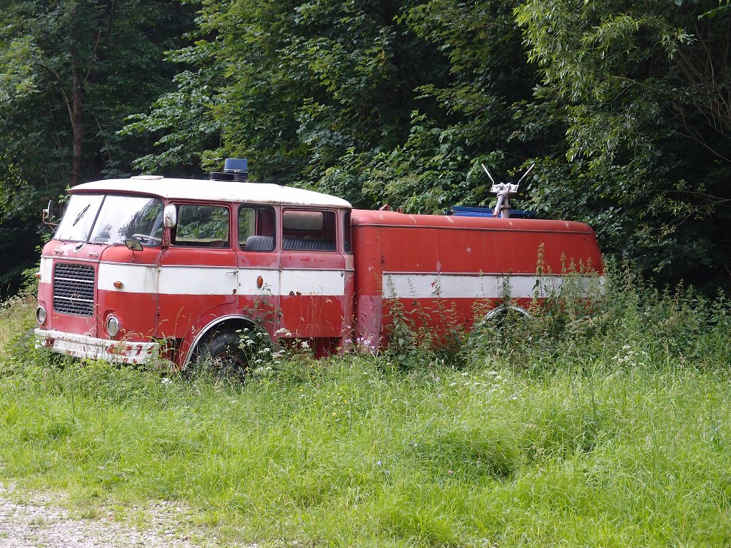 img00014.jpg