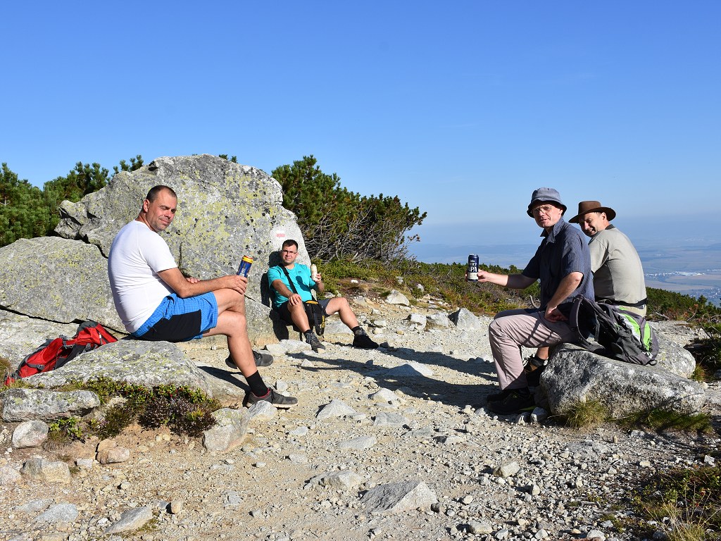 img00010.jpg