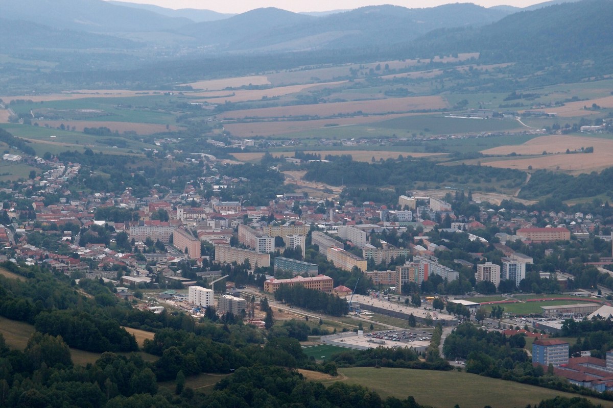 img00004.jpg