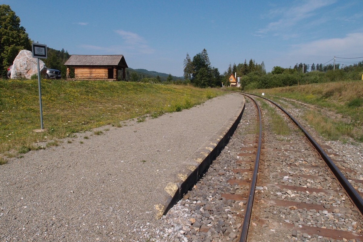 img00004.jpg