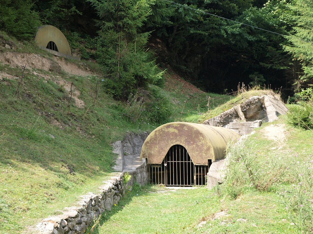 img00023.jpg