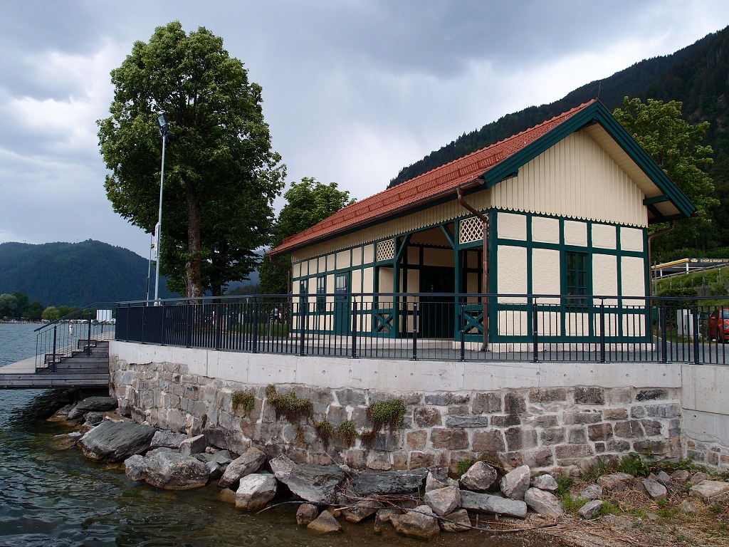 img00017.jpg